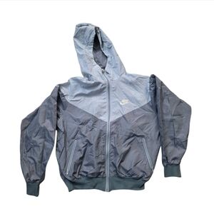 Nike Men's Gray Windbreaker Jacket